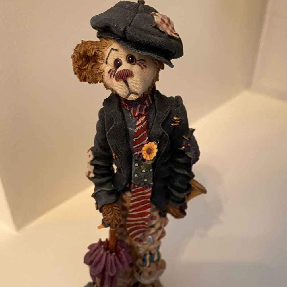 Collectible Boyd’s Bear